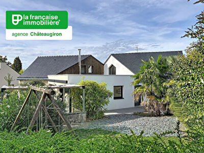 Maison Chateaugiron- plain-pied- dépendance – centre-ville –