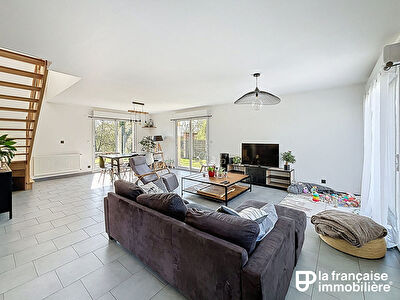 Maison Saint Jean Sur Couesnon 120m²