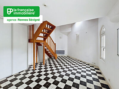 Maisonnette avec mezzanine 21.61 m2 – rue de Paris