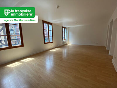 Appartement T3 bis à louer – Montfort sur Meu – LOYER 860.00