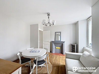 Appartement Type 2 à louer – Meublé – Centre Ville – Rue Dupont des Loges – Grenier – Rennes