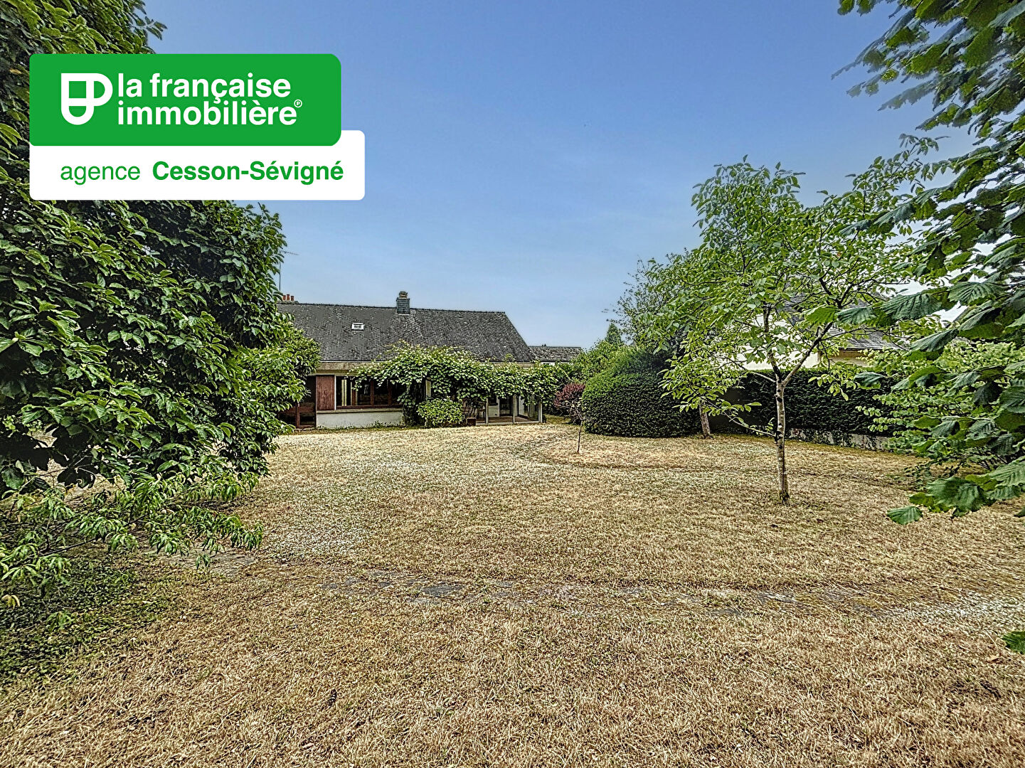 Emplacement privilégié au centre de Cesson Sévigné - LFI-CESSON-14658