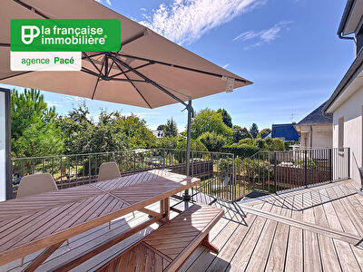 Appartement Le Rheu 5 pièce(s) 145 m2