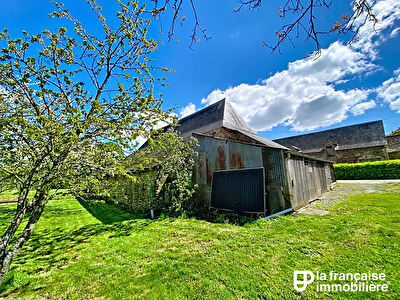 Maison Chateaugiron – Dépendances – Granges – Terrain- Campagne très proche