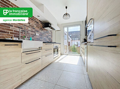 Maison à louer à Mordelles – 127 m² habitables – 5 chambres – 15 min de Rennes l
