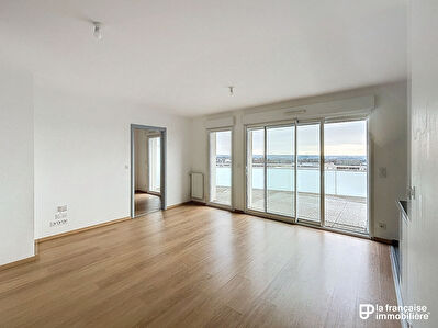 Appartement T3 –  Terrasse 33m² avec vue panoramique  – Thorigné