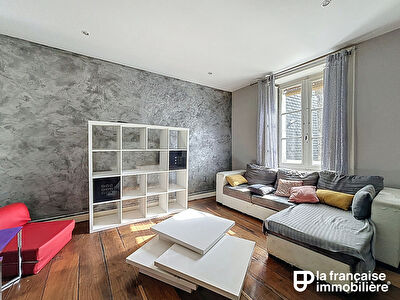 Appartement Rennes – Centre historique – Rue du Chapitre – 3 pièces – 69.74.5 m² carrez – 2 Chambres – Cave