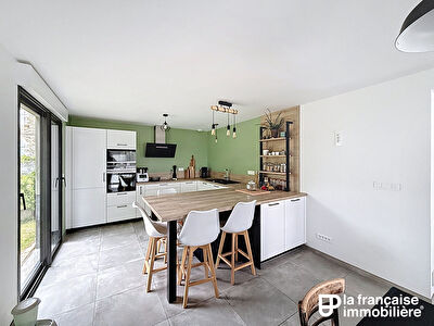 Maison Liffre 8 pièce(s) 156m2
