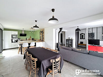 Maison Liffre 8 pièce(s) 156m2