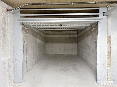 Garage (box) à louer, La Bellangerais