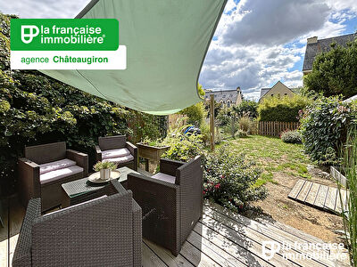 Maison – centre ville de Châteaugiron – 85 m2 – jardin – terrasse – charme de l’ancien