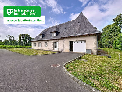 A vendre – Maison Néo Bretonne – Dépendances – Parc arboré – Romillé