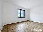 Maison Saint Gregoire peu énergivore T6/7 avec beaux volumes - LFI-GRE-19525