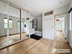Maison Rennes Centre-ville – Chézy Dinan – 2 pièces 35.93 m2 habitables et de 46.29m² en utiles – 1 chambre + 1 bureau – terrain de 68m² – terrasse de 24m² – - LFI-CENTRE-19537