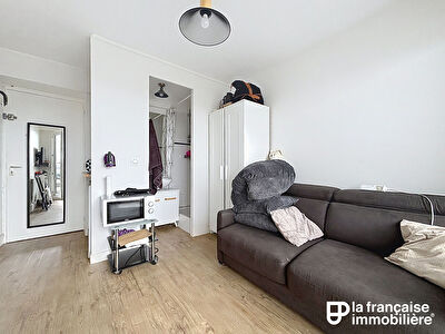 Studio – Rennes Centre-Ville – Bourg l’évêque – 1 pièce 11.19 m² – balcon