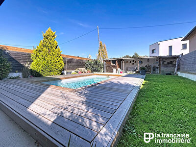 Maison – Vern Sur Seiche –  contemporain – lumière – piscine – sobriété –