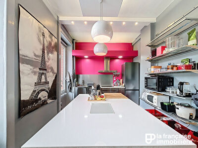 Rennes Quartier Sévigné – Appartement en duplex avec 3 chambres – 75.50m² (90.29m² au sol).
