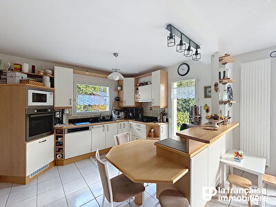 Maison indépendante – 5 chambres – Centre de Thorigné-Fouillard