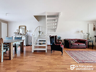 Appartement type 6 – Quatre chambres et double stationnement – Quartier Poterie – Rennes