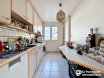 Appartement type 6 – Quatre chambres et double stationnement – Quartier Poterie – Rennes - LFI-THER-19786