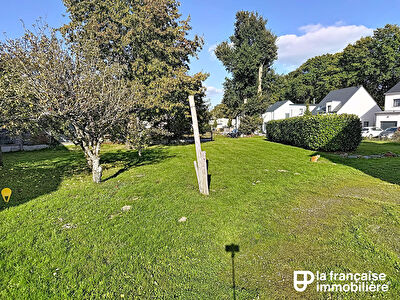 Terrain Liffre 815 m2