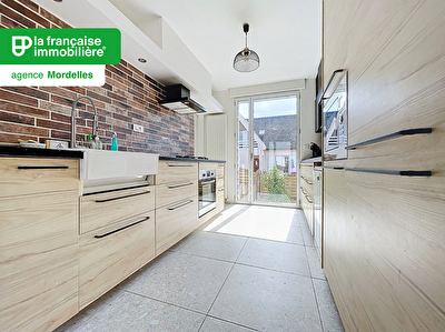 Maison à louer à Mordelles – 127 m² habitables – 5 chambres – 15 min de Rennes l