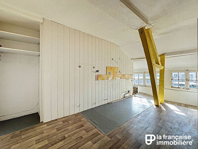 Appartement Rennes 2 pièces de 42.77 m2 en carrez – 48.31m² au sol – dernier étage – Cave