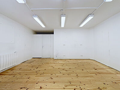 Local – commerce – atelier – profession libérale – investisseurs – à vendre – Cleunay