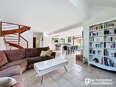 À vendre -Maison 4 chambres avec terrain de +1 ha et boxes à chevaux – Saint-Just