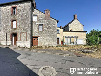 ENSEMBLE IMMOBILIER DE DEUX MAISONS  A RÉNOVER