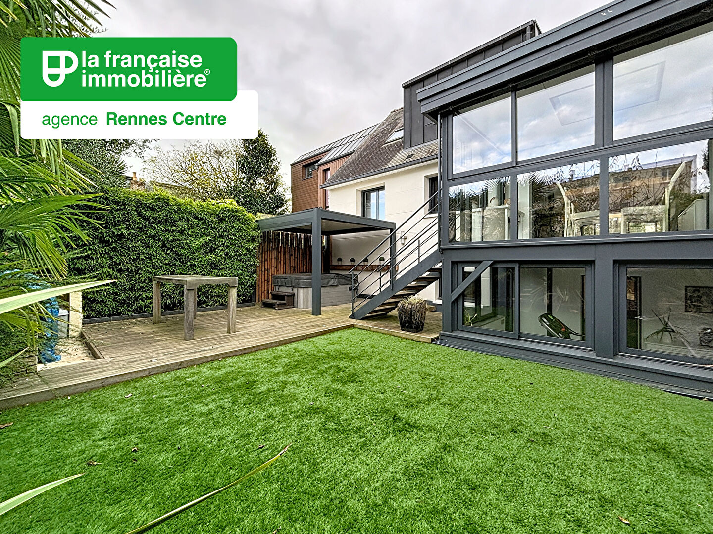Maison Rennes – Anatole France – Nord Saint-Martin – 5 pièces – 120.27 m² carrez – 128.83m² au sol – sous-sol complet – jardin – cave – jacuzzi - LFI-CENTRE-20181