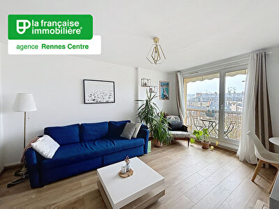 Appartement Type 2 à louer – Meublé – Rennes Centre – Rue du Papier Timbré – Balcon – Garage – Exposé Sud-Ouest