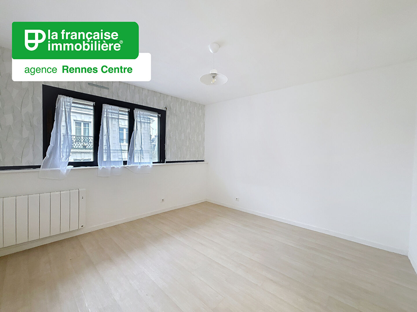 Appartement Type Studio à louer – Non meublé – 21m² – Rennes – Centre ville – Local vélos et poubelles - LFI-CENTRE-A-0304