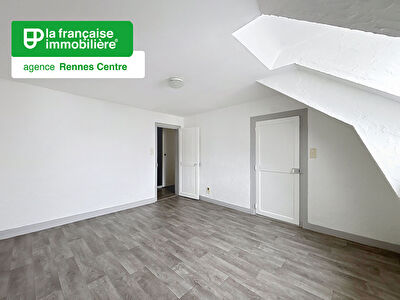 Appartement Type 3 à louer – Non Meublé – 49.95 m² – Dernier étage – Rennes – Les Halles