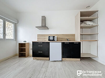 STUDIO – MEUBLE – MARTIGNE FERCHAUD