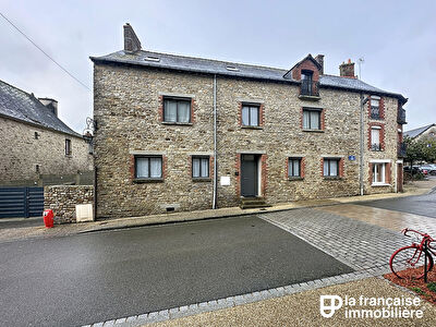 Maison de bourg à THOURIE – 5 chambres