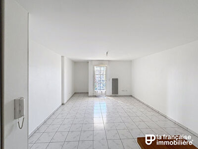 Appartement T2 à louer, Chateaugiron, 50.39 m2