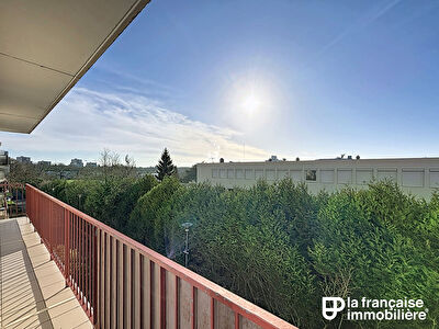 Appartement T5 à vendre  Rennes Bréquigny