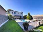 Maison – Vern Sur Seiche –  contemporain – lumière – piscine – sobriété – 5 Minutes Poterie - LFI-CHATEAU-20582