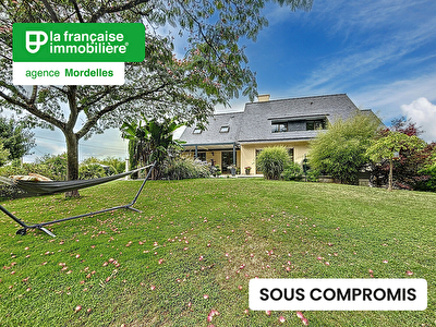 Maison Mordelles 8 pièce(s) 230 m2