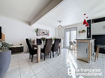 Maison 6 pièces – vie de plain-pied –  4 chambres –  547m² de terrain – Saint Uniac
