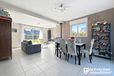 Maison Le Theil De Bretagne 5 pièce(s) 89.7 m2