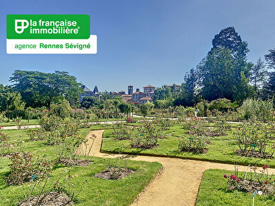 Maison confidentielle au coeur d&rsquo;un quartier d&rsquo;exception