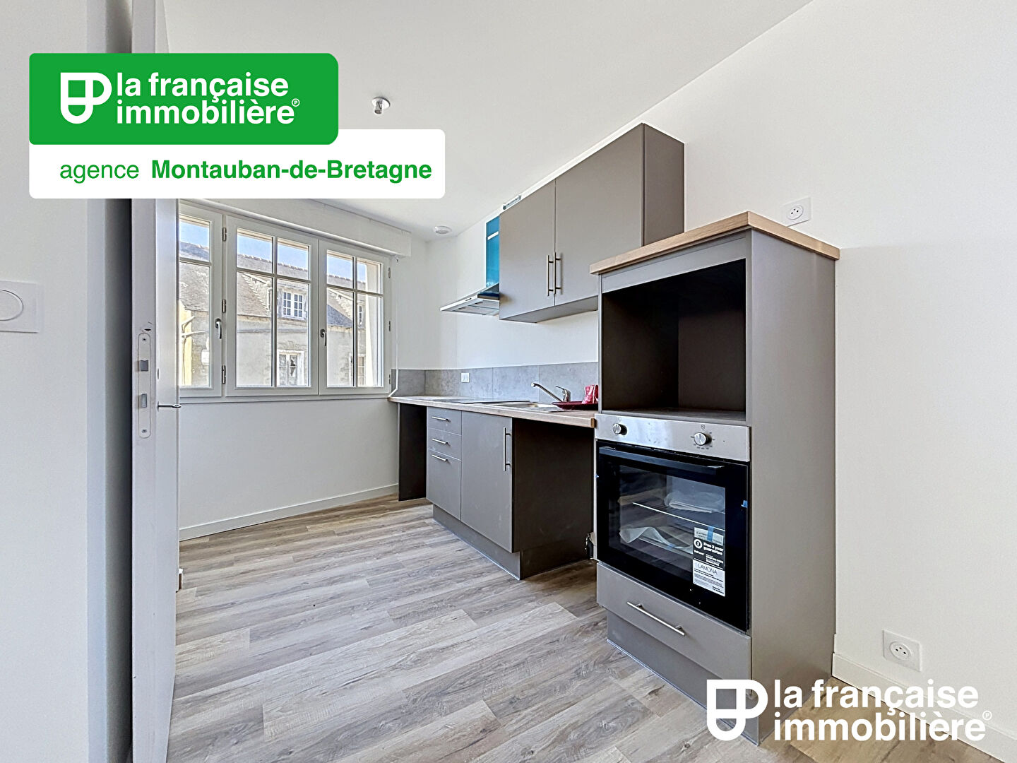 A louer – Appartement T2 – 38.75 m² – Centre bourg – Rénover – Saint-Méen-le-Grand - LFI-MBRE-20800