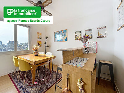 Appartement Rennes 3 pièce(s) dernier étage avec balcon