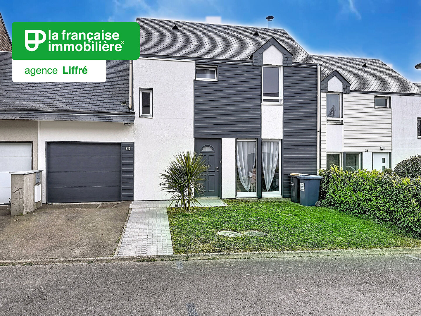 Exclusivité Liffré. - LFI-LIFFRE-20808