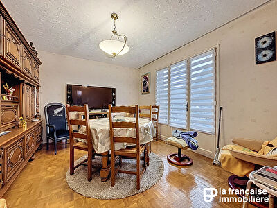 Maison 58 m² – Centre-bourg – Travaux à prévoir – Saint-Méen-Le-Grand