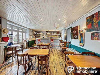 Immeuble à Saint-Médard-sur-Ille