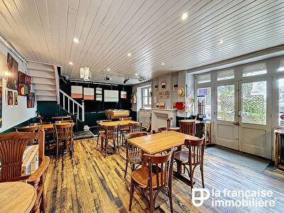 Immeuble à Saint-Médard-sur-Ille