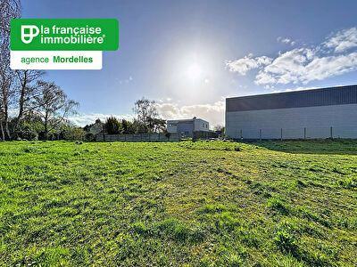 A VENDRE – MORDELLES  – terrain de 581 m²